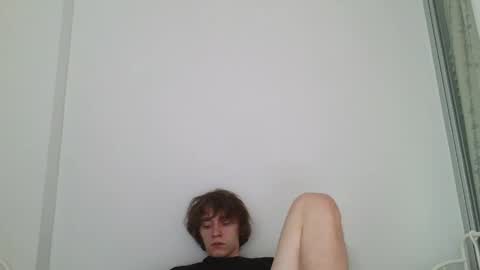 Snapshot of leon_heart666 chatting on April 11, 11:31 pm Leon online show from April 11, 11:31 pm