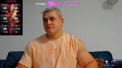 Snapshot of leon_ssmoron chatting on January 15, 11:43 am Leon Smoron online show from January 15, 11:43 am