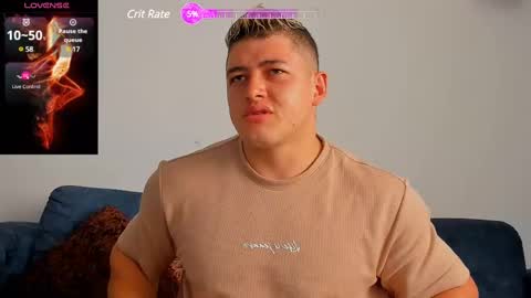 Snapshot of leon_ssmoron chatting on February 20, 2:02 pm Leon Smoron online show from February 20, 2:02 pm