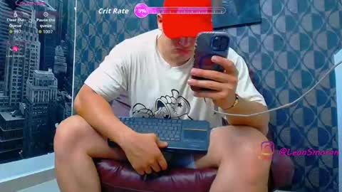 Leon Smoron online show from July 12, 12:45 am