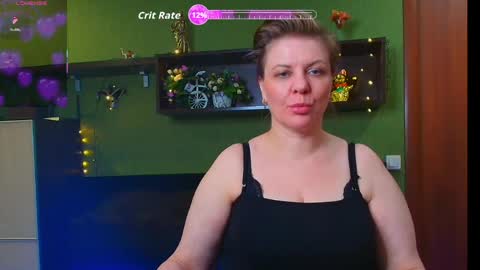 Leona tracie online show from April 23, 8:24 am