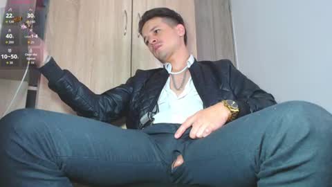 Snapshot of leonal_oconer chatting on July 20, 6:10 pm iam leonal online show from July 20, 6:10 pm