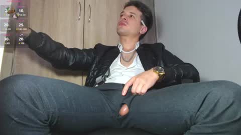 Snapshot of leonal_oconer chatting on July 29, 6:39 pm iam leonal online show from July 29, 6:39 pm