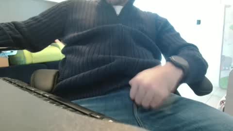 Snapshot of leone44 chatting on January 23, 8:46 am angel e sonia online show from January 23, 8:46 am