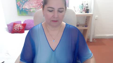 leonela   online show from March 21, 2:49 am