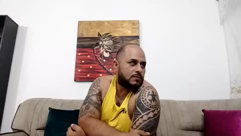 leonidas_murfi71 online show from February 3, 1:30 am