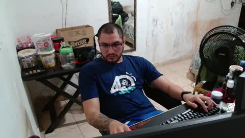 leonino231 online show from October 7, 9:12 pm