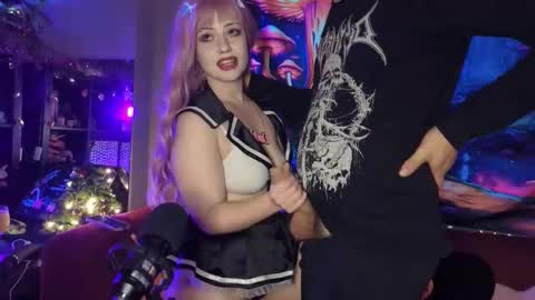 Leonita and Leon online show from December 16, 11:54 pm