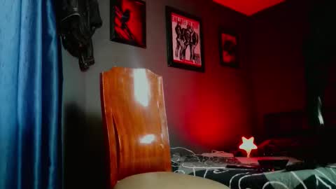 Lenardo jaramillo online show from February 7, 6:11 pm