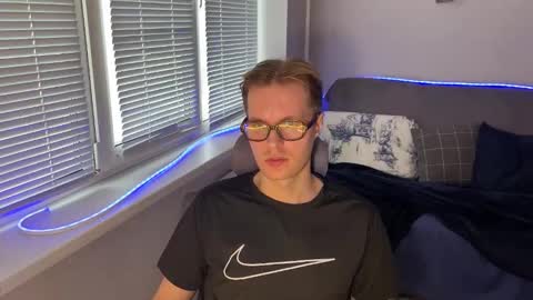 Leon online show from January 9, 9:12 am