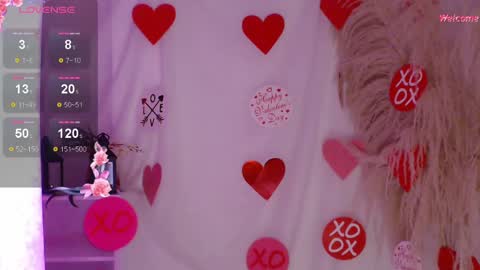 Snapshot of leonora_luxry_ chatting on February 19, 1:06 pm My name is Leonora  Pleasures to see you  Follow me here and instagram  online show from February 19, 1:06 pm