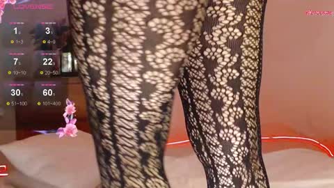 Snapshot of leonora_luxry_ chatting on September 26, 4:00 pm My name is Leonora  Pleasures to see you  Follow me here and instagram  online show from September 26, 4:00 pm