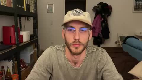 Snapshot of leonvampire chatting on December 3, 4:38 pm Leon online show from December 3, 4:38 pm