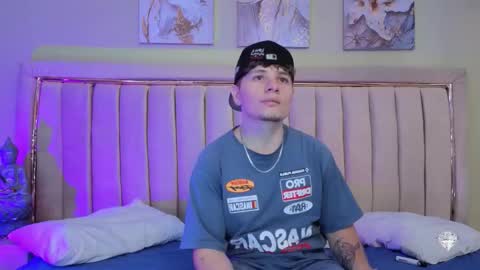 Leo  online show from November 21, 5:06 am