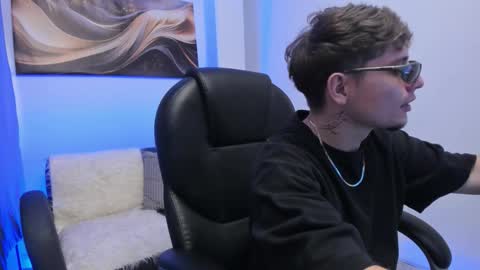 Leo  online show from March 11, 4:18 am