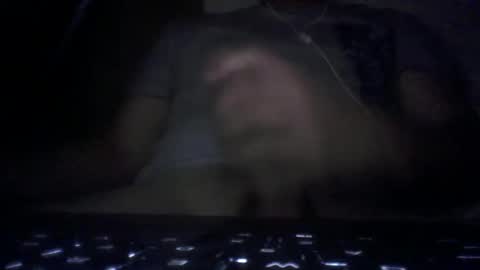 Snapshot of leoonel_95 chatting on October 9, 6:22 am leoonel_95 online show from October 9, 6:22 am