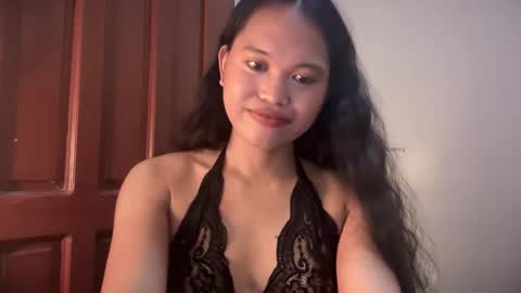 Jenn online show from March 5, 12:39 am