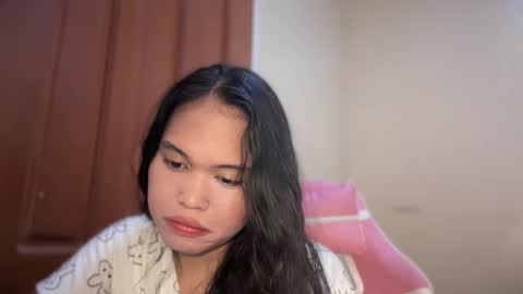 Jenn online show from March 19, 7:29 pm