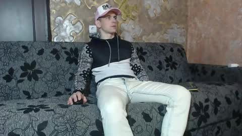 leoroman online show from October 26, 8:31 am