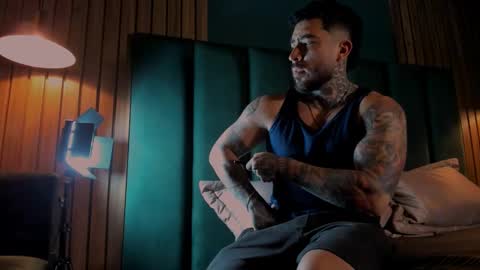 Leo Salvatore online show from January 20, 2:53 am