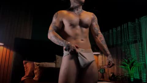 Leo Salvatore online show from February 24, 1:46 am