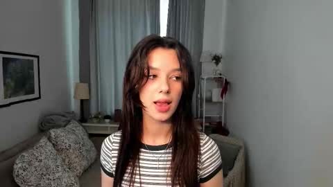 Bella online show from October 22, 8:25 am