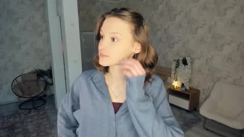 Snapshot of lesigrace chatting on February 6, 8:18 am Sanem online show from February 6, 8:18 am