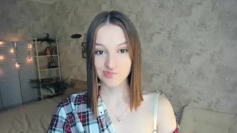 Snapshot of lesigrace chatting on June 22, 8:33 am Sanem online show from June 22, 8:33 am