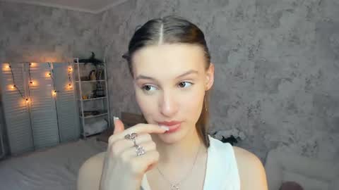 Snapshot of lesigrace chatting on June 29, 8:31 am Sanem online show from June 29, 8:31 am