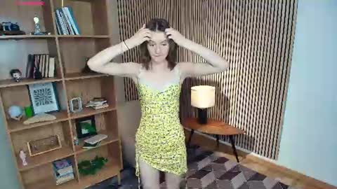 Snapshot of lesigrace chatting on July 10, 9:01 am Sanem online show from July 10, 9:01 am
