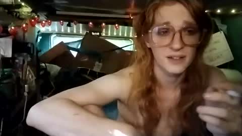 LesleyGumGrass- The Boring Trans girl online show from May 13, 12:57 pm