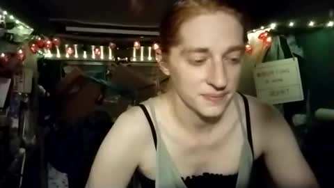 LesleyGumGrass- The Boring Trans girl online show from May 28, 7:38 am