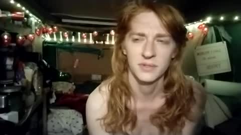 LesleyGumGrass- The Boring Trans girl online show from June 21, 2:03 am