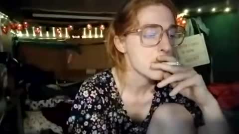 LesleyGumGrass- The Boring Trans girl online show from June 22, 5:54 pm