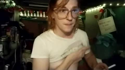 LesleyGumGrass- The Boring Trans girl online show from July 7, 6:47 am