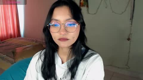 Snapshot of leslie__anderson chatting on April 16, 12:39 pm Leslie online show from April 16, 12:39 pm
