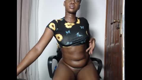 leslie online show from March 12, 1:23 am