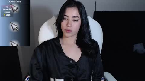 leslie  online show from February 27, 2:53 am