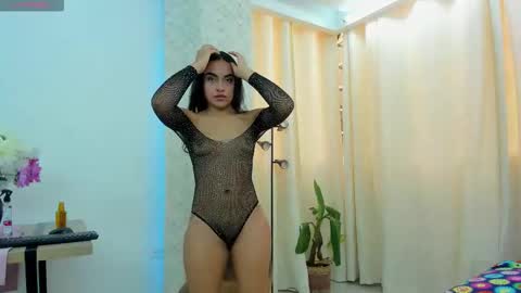 LeslieBush online show from November 6, 12:39 pm