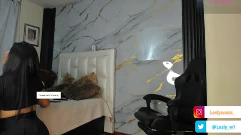 Snapshot of lesly_w chatting on May 14, 10:33 am I am here from Monday to Friday from 730 am to 130 pm Colombia time and saturday from 500 am to 1000 am .... Soon Blue page online show from May 14, 10:33 am