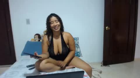 Snapshot of leslycarsson chatting on January 20, 5:59 pm lesly online show from January 20, 5:59 pm