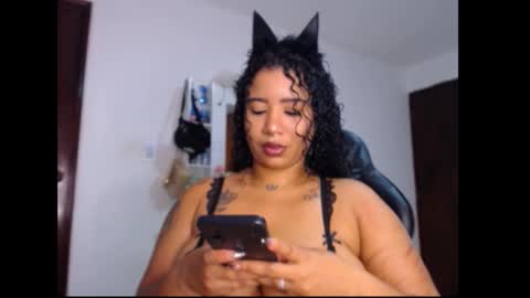 Snapshot of leslycarsson chatting on September 9, 1:49 am lesly online show from September 9, 1:49 am