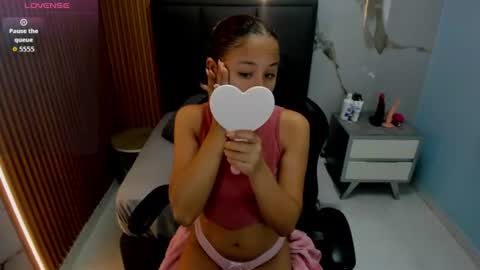   online show from July 3, 12:33 pm