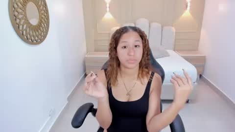   online show from July 6, 7:38 pm