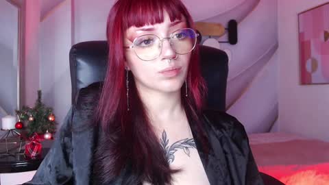 Less  online show from December 4, 12:14 pm