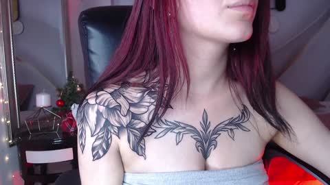 Less  online show from December 10, 3:55 pm