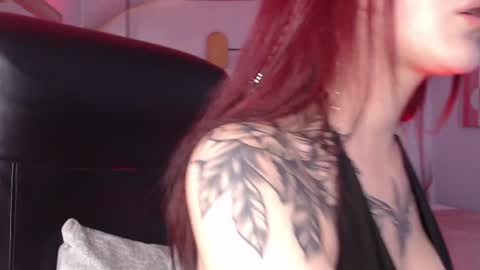 Less  online show from December 29, 2:52 pm