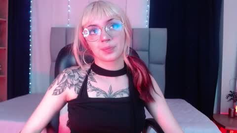 Less  online show from February 2, 11:08 am