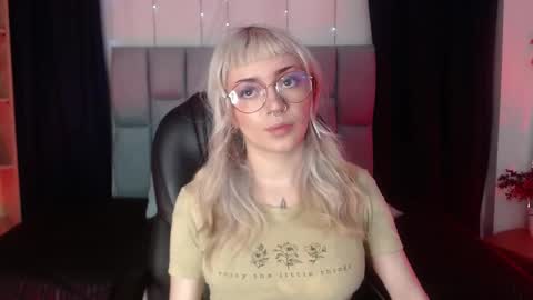 Less  online show from February 26, 11:20 am