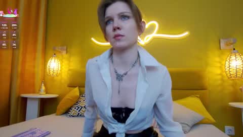 Lessy online show from October 22, 3:07 am
